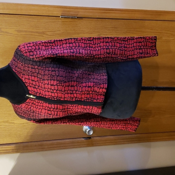 Carmen marc Calvo red black gold zip crop cardigan sweater - Picture 2 of 5